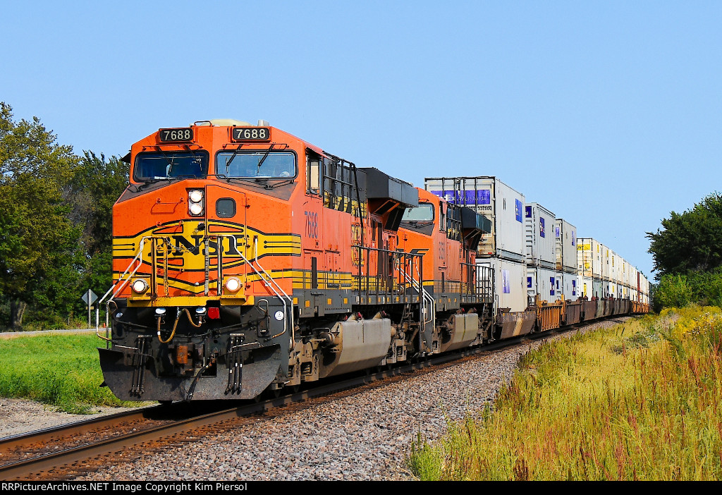 BNSF 7688